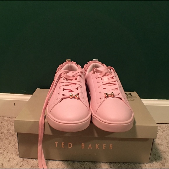 ted baker london astrina leather sneaker